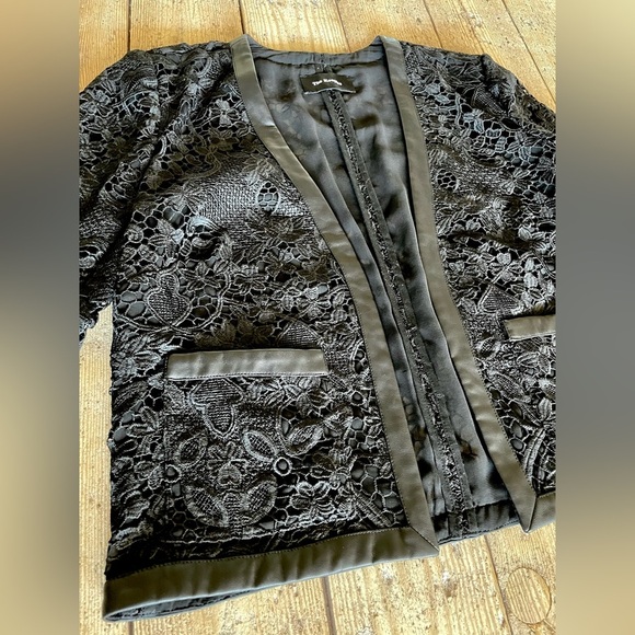 The Kooples Black Lace Cropped Blazer Leather Trim Size 36 - Picture 7 of 11